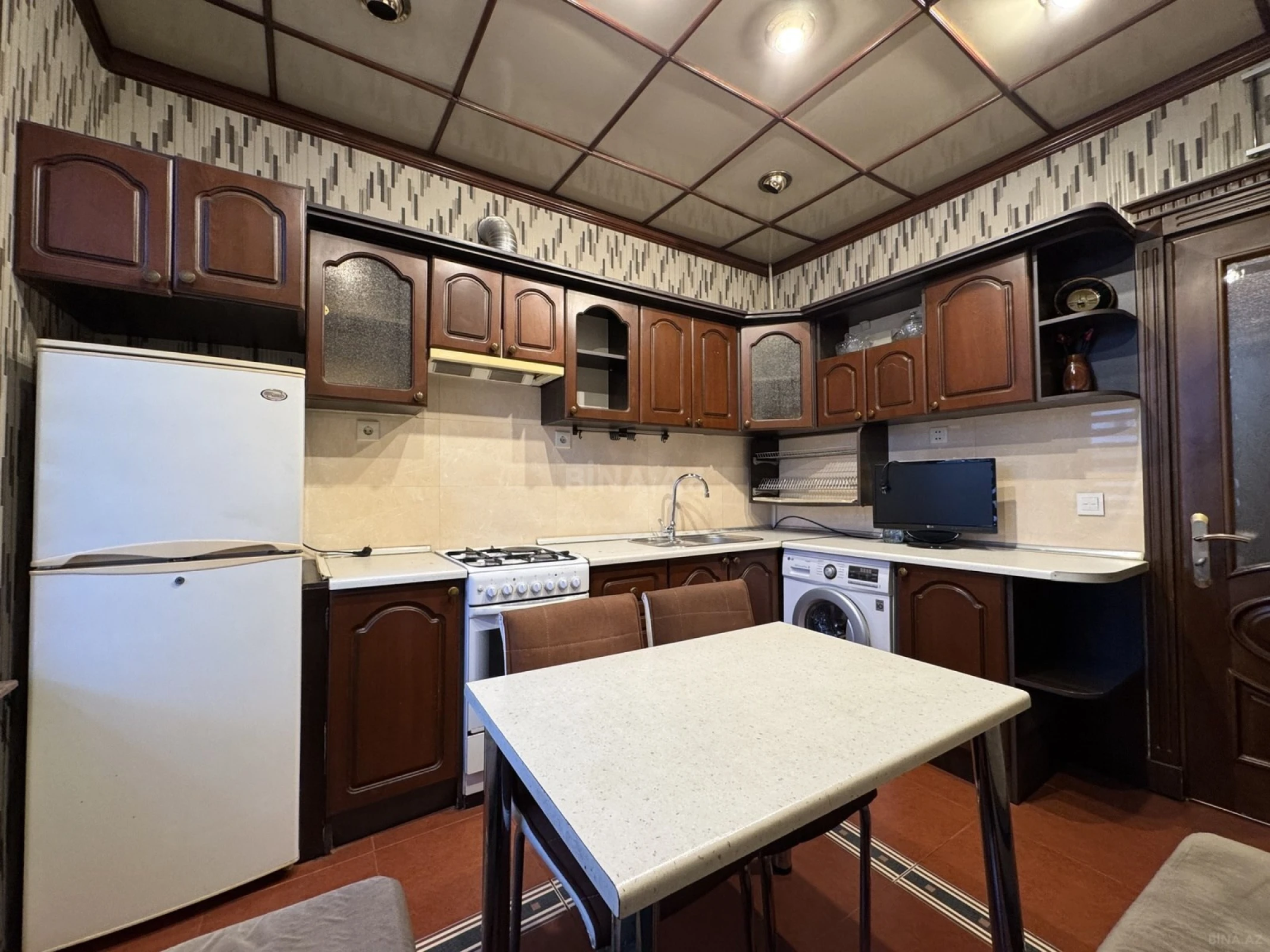 Satılır 2 otaqlı mənzil 55 m²