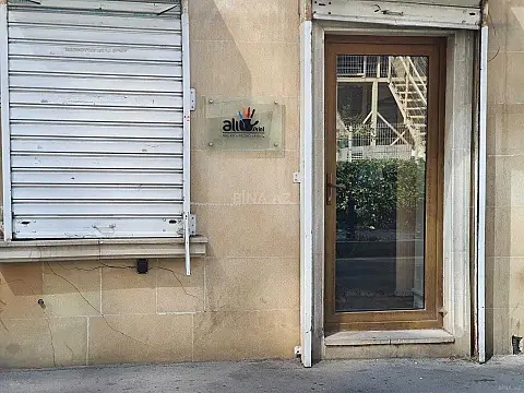 Satılır obyekt 40 m²