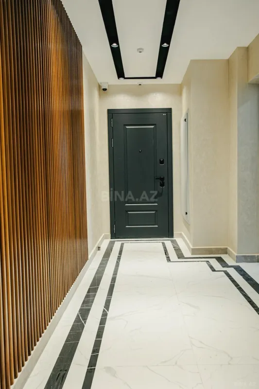 Satılır 4 otaqlı mənzil 147.8 m²