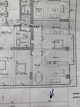 Satılır 4 otaqlı mənzil 186 m²