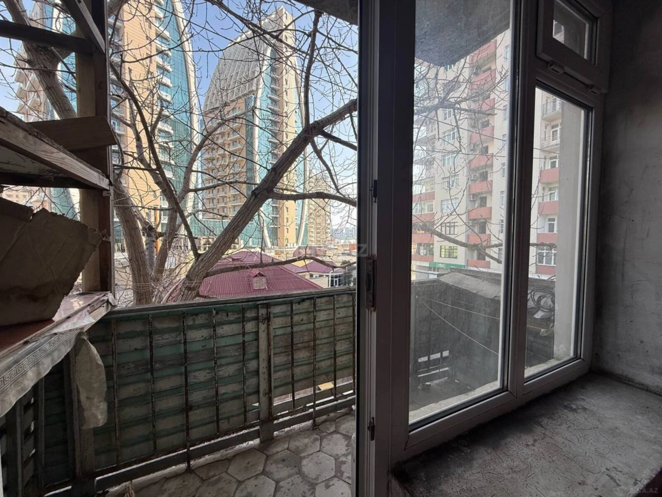 Satılır 2 otaqlı mənzil 55 m²