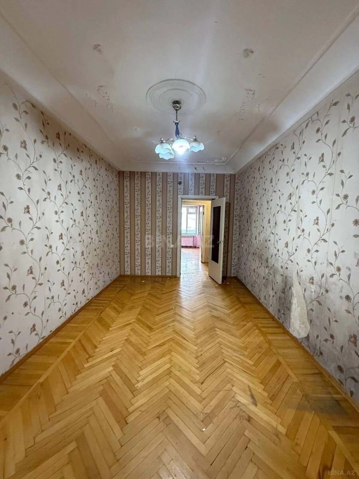 Satılır 2 otaqlı mənzil 55 m²