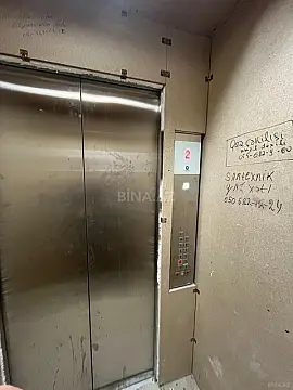 Satılır 1 otaqlı mənzil 44 m²