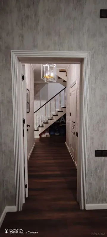 Satılır 5 otaqlı həyət evi 136.7 m²