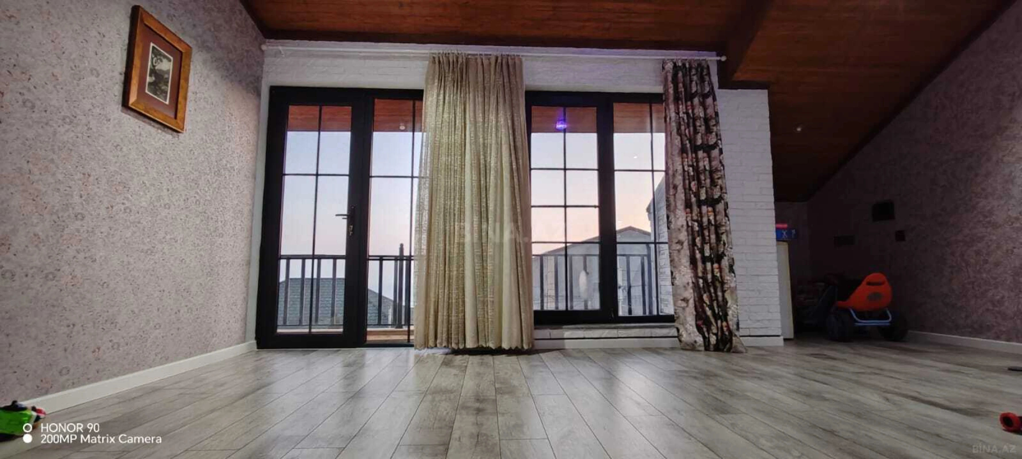 Satılır 5 otaqlı həyət evi 136.7 m²