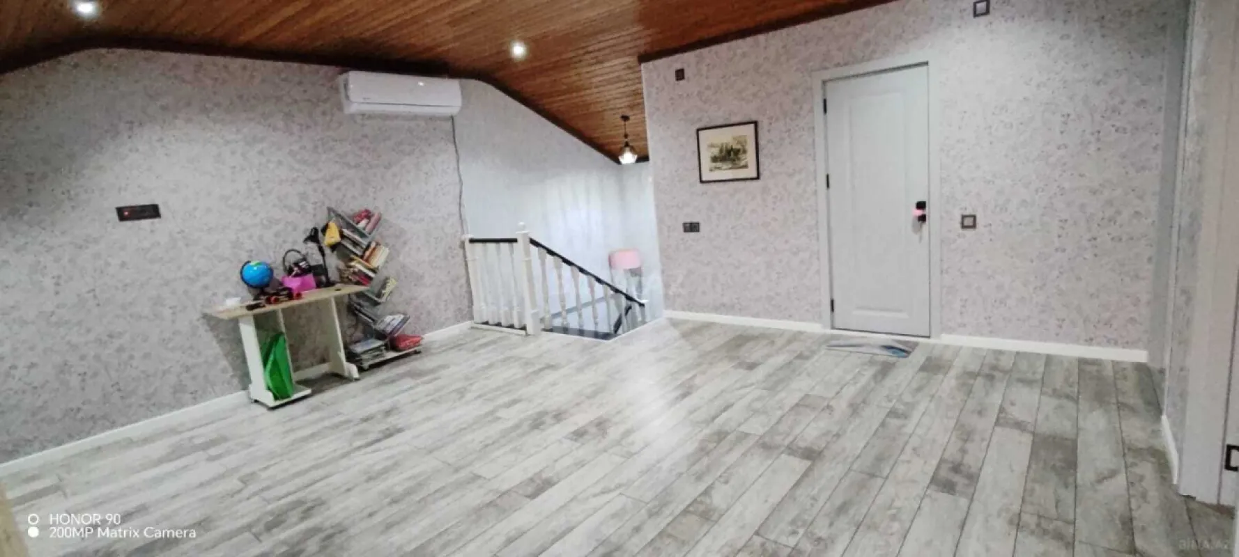 Satılır 5 otaqlı həyət evi 136.7 m²