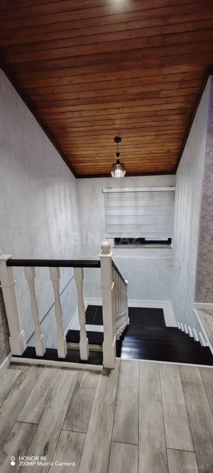 Satılır 5 otaqlı həyət evi 136.7 m²