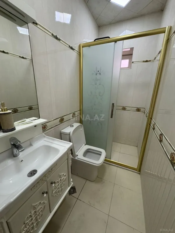 Satılır 4 otaqlı həyət evi 200 m²