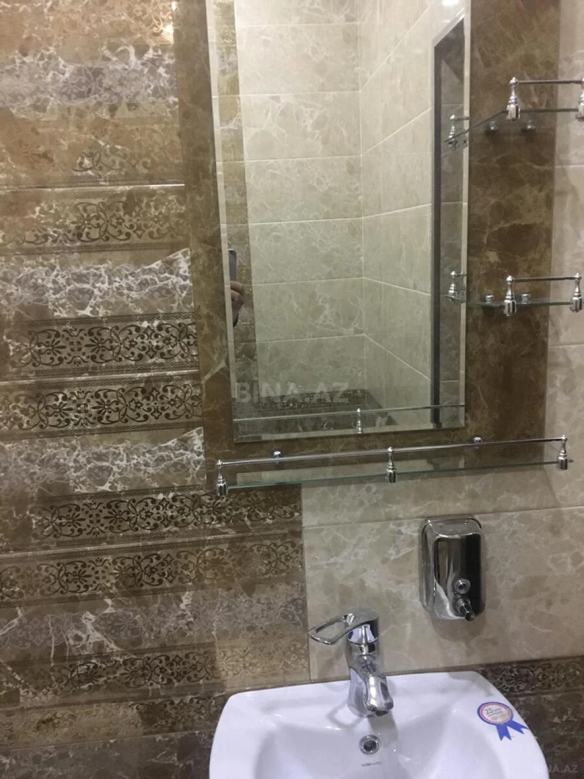 Satılır 6 otaqlı həyət evi 160 m²