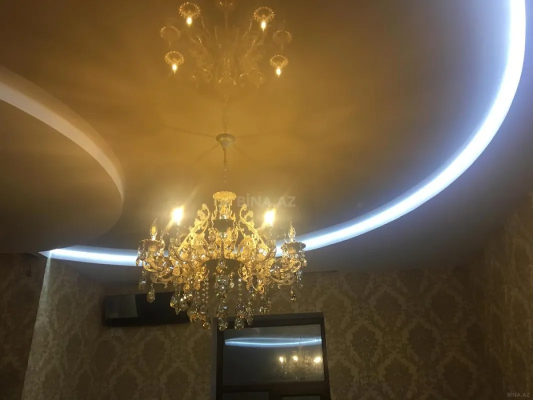 Satılır 6 otaqlı həyət evi 160 m²