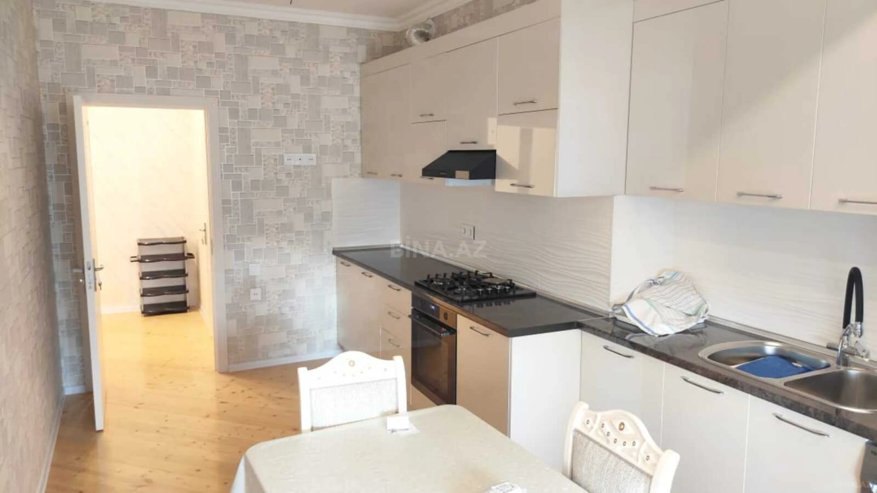 Satılır 1 otaqlı mənzil 47 m²