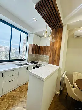 Satılır 2 otaqlı mənzil 73 m²