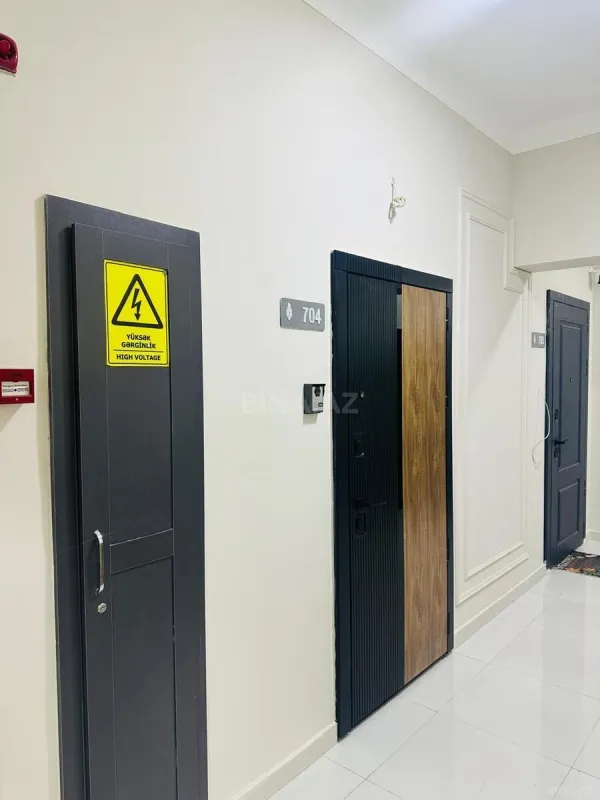 Satılır 2 otaqlı mənzil 73 m²