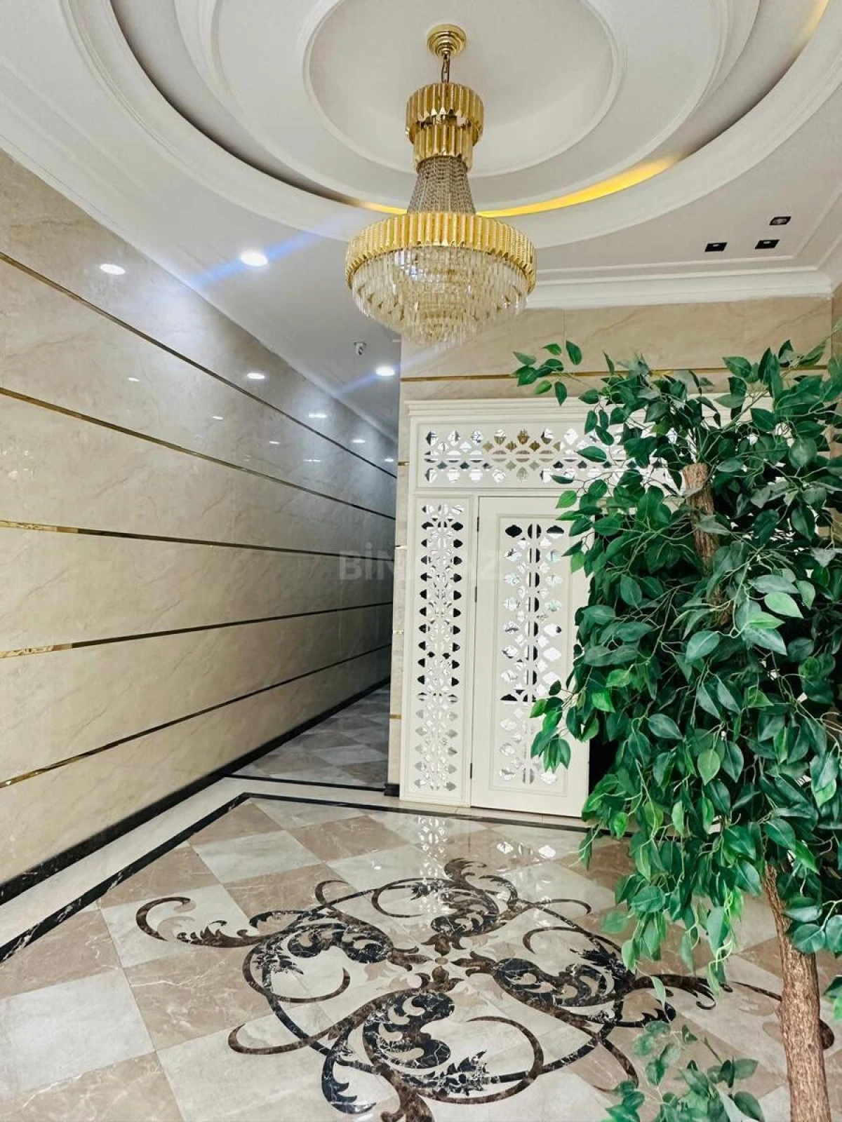 Satılır 2 otaqlı mənzil 73 m²