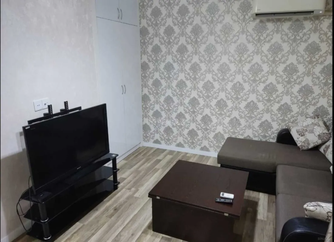 Satılır 2 otaqlı mənzil 50 m²