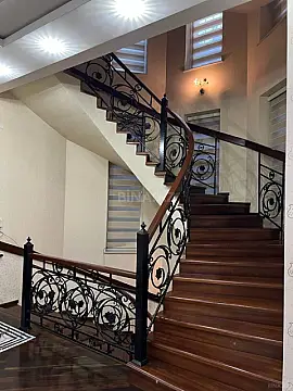 Kirayə verilir 2 otaqlı mənzil 105 m² — Bakı, Nizami 2 otaq 105.00 m²