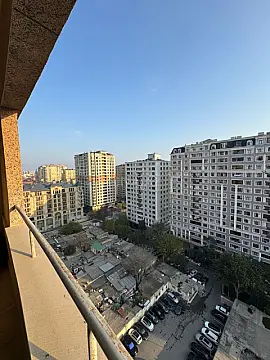 Satılır 3 otaqlı mənzil 154 m²