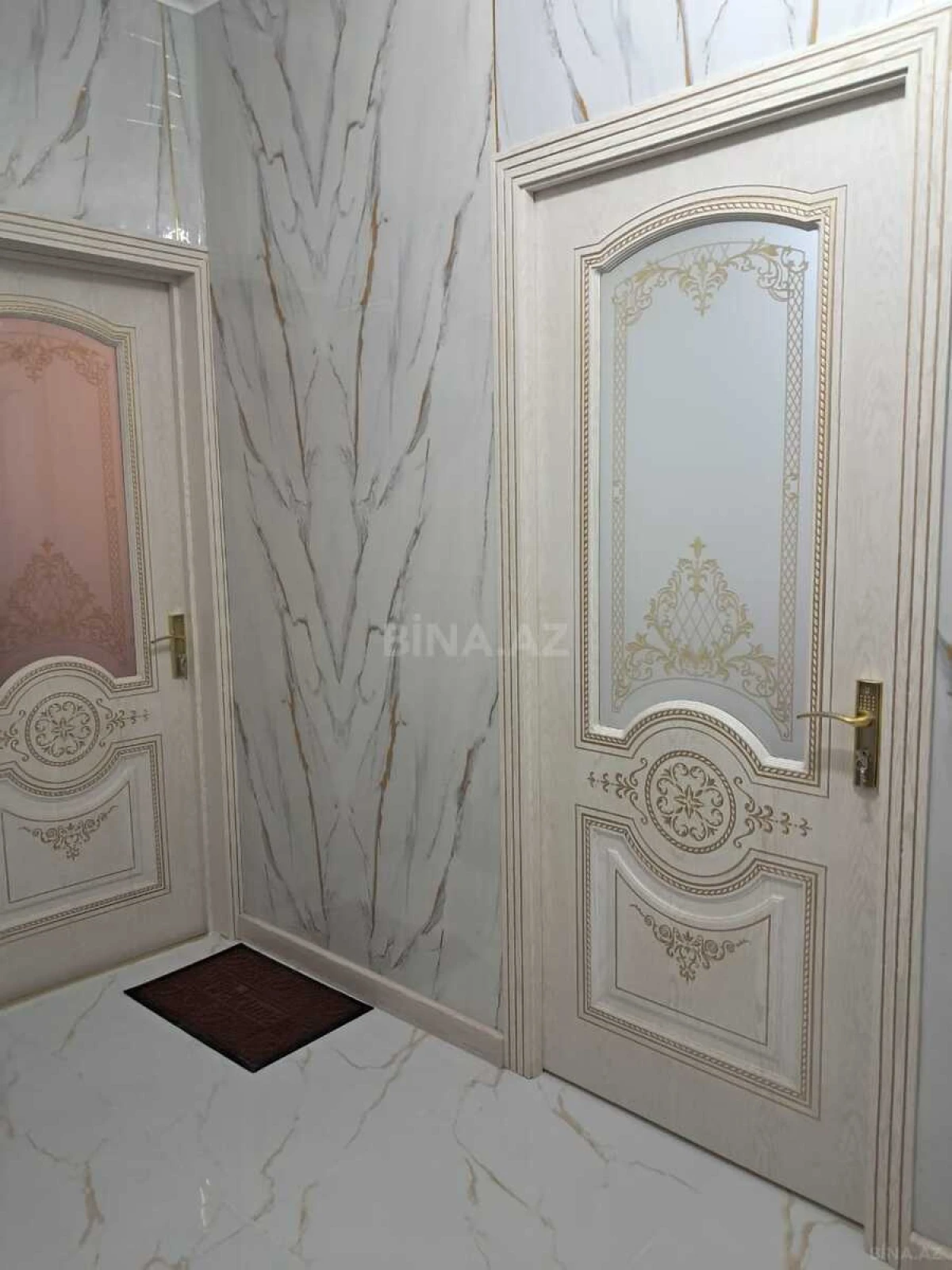 Kirayə verilir 4 otaqlı mənzil 100 m²