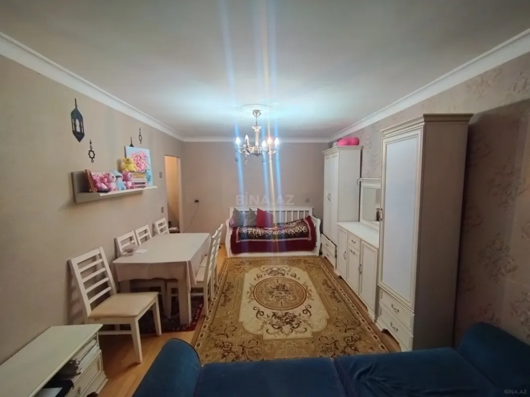 Satılır 2 otaqlı mənzil 33 m²
