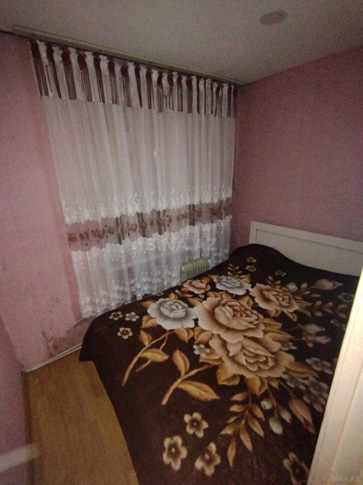 Satılır 2 otaqlı mənzil 33 m²