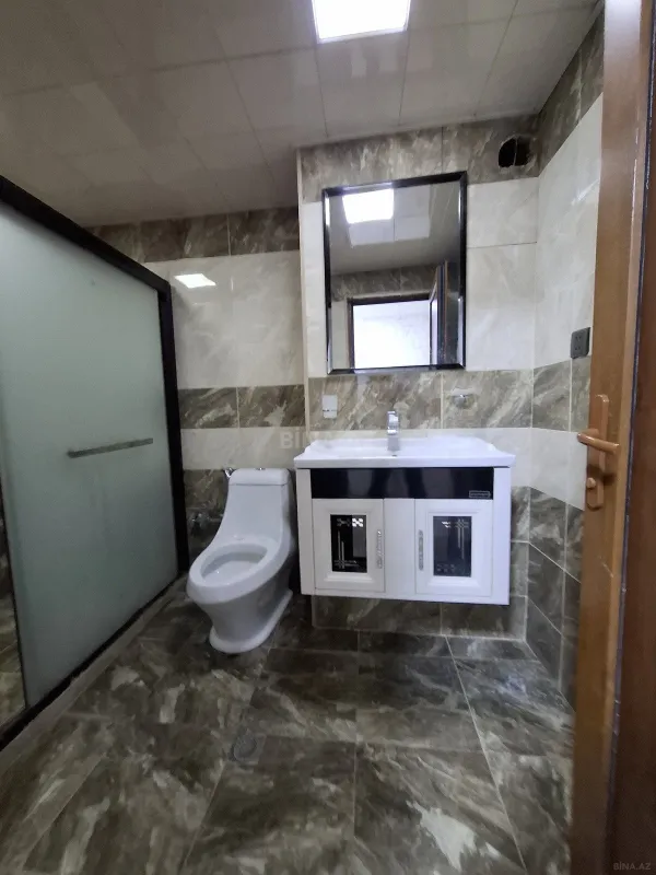 Satılır 4 otaqlı mənzil 120 m²