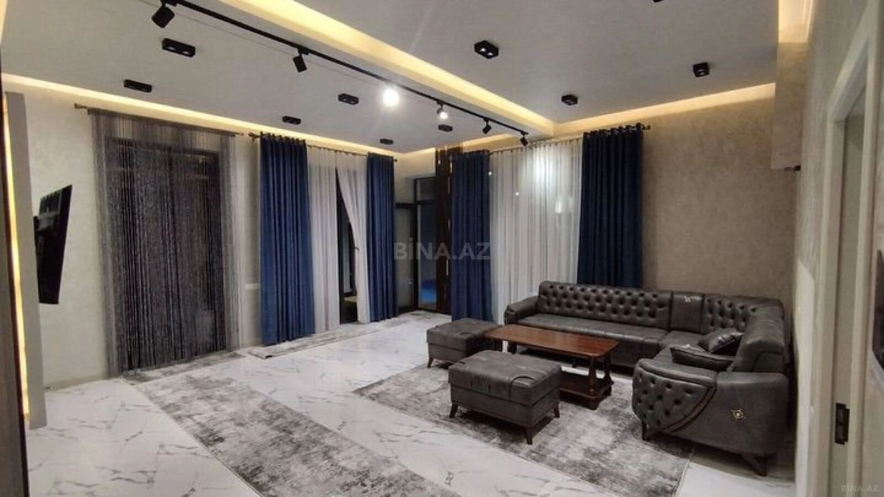 Kirayə verilir 4 otaqlı həyət evi 200 m²