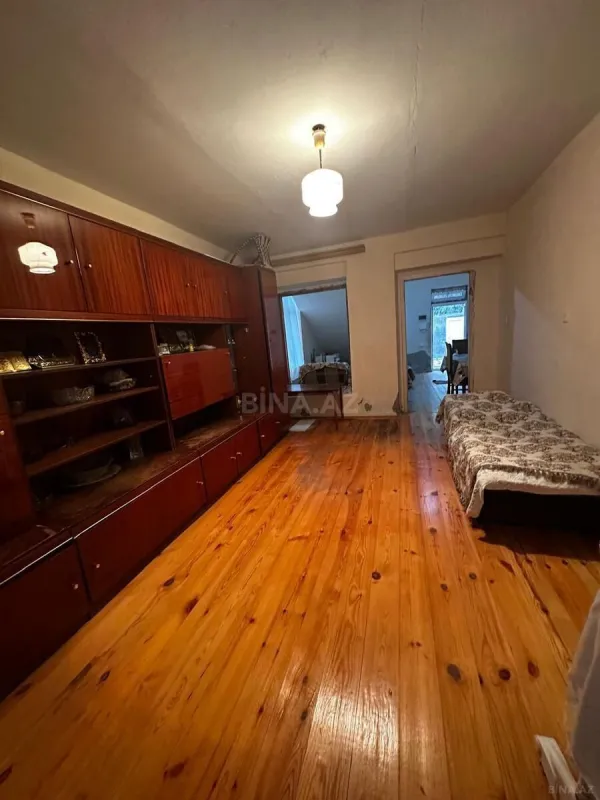 Satılır 4 otaqlı həyət evi 160 m²