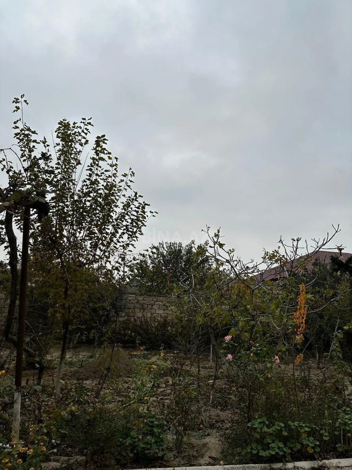 Satılır 4 otaqlı həyət evi 160 m²