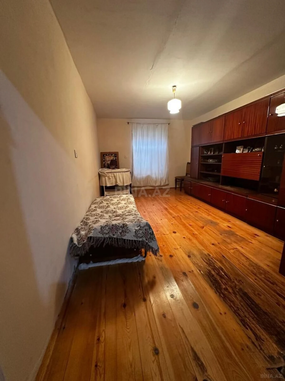 Satılır 4 otaqlı həyət evi 160 m²