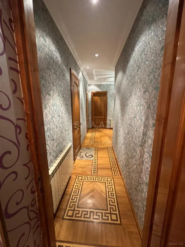 Kirayə verilir 2 otaqlı mənzil 115 m²