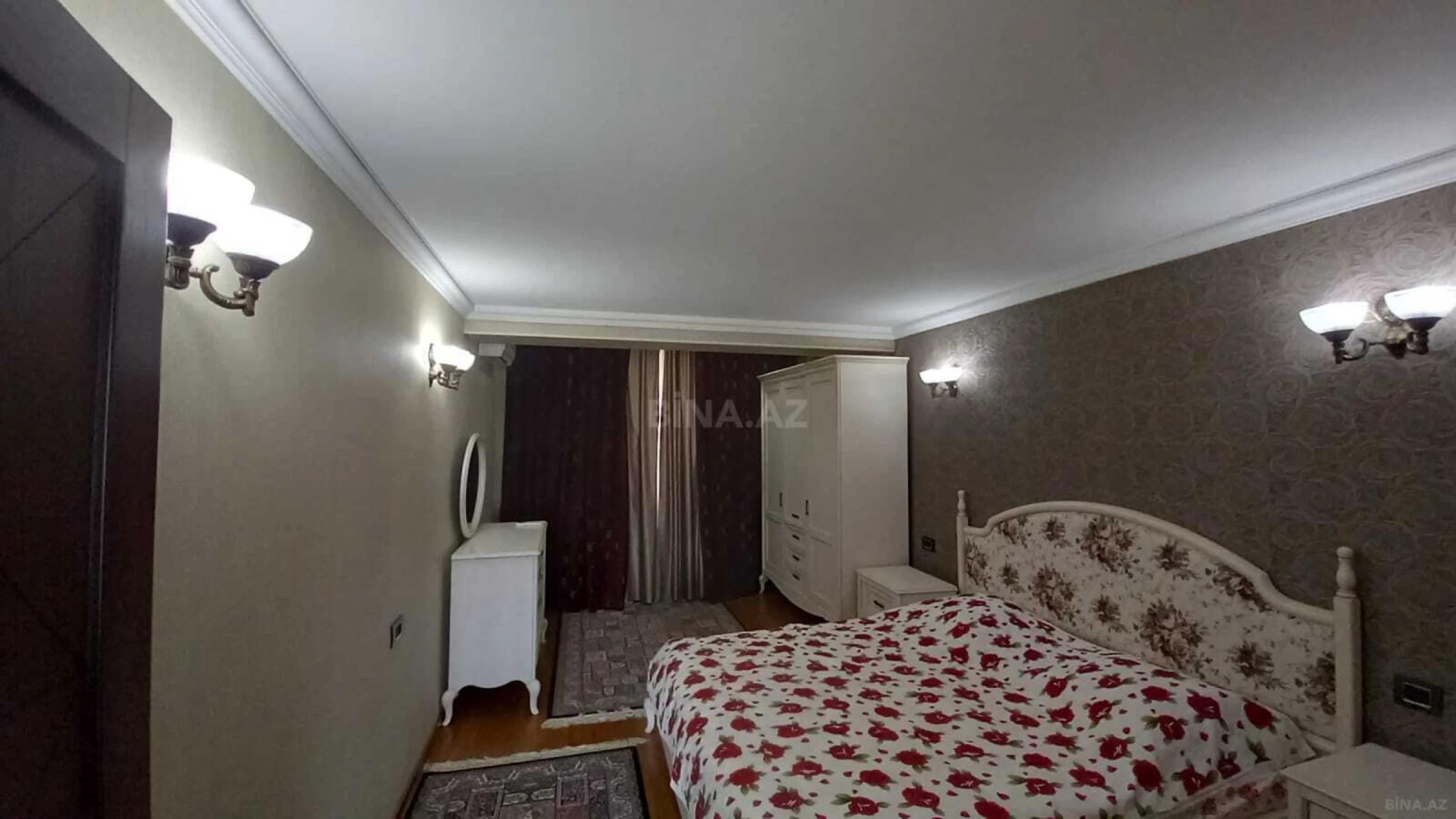 Satılır 3 otaqlı mənzil 80 m²