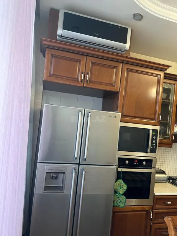 Satılır 2 otaqlı mənzil 110 m²