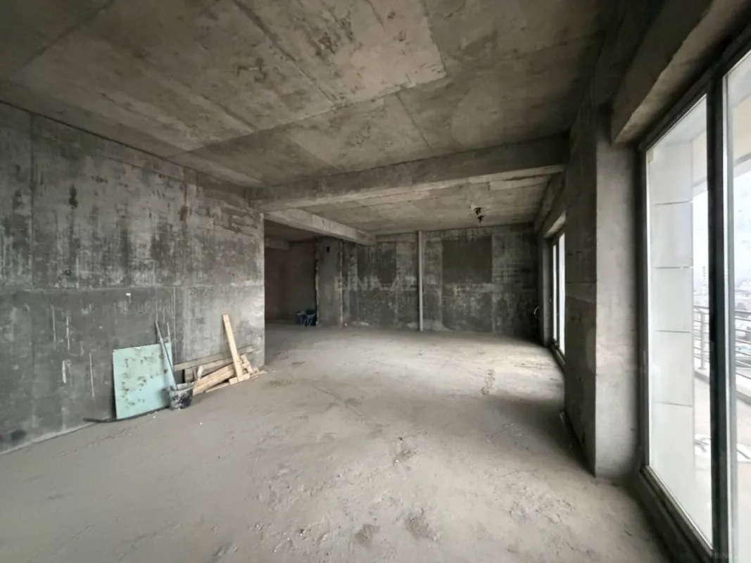 Satılır obyekt 4812 m²