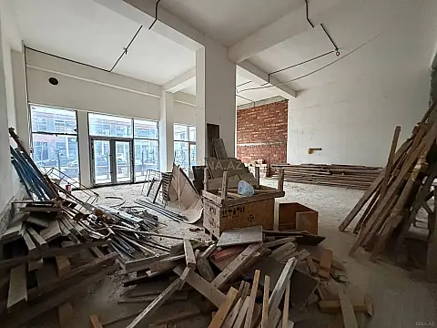 Satılır obyekt 4812 m²