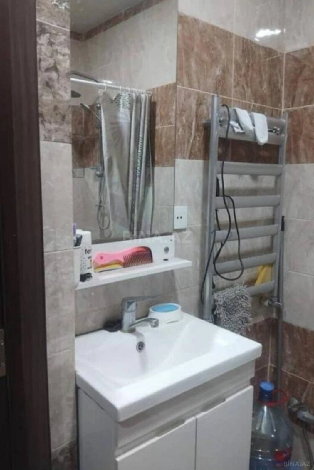 Satılır 2 otaqlı mənzil 70 m²