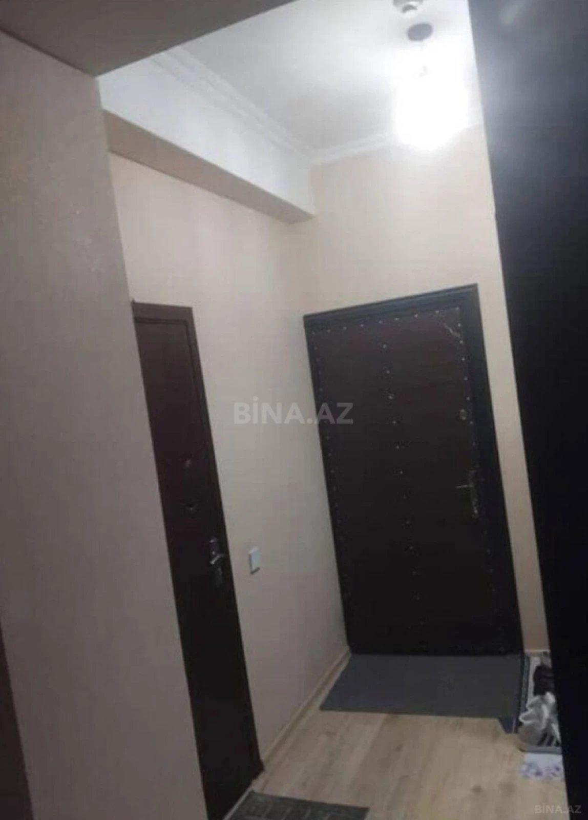 Satılır 2 otaqlı mənzil 70 m²