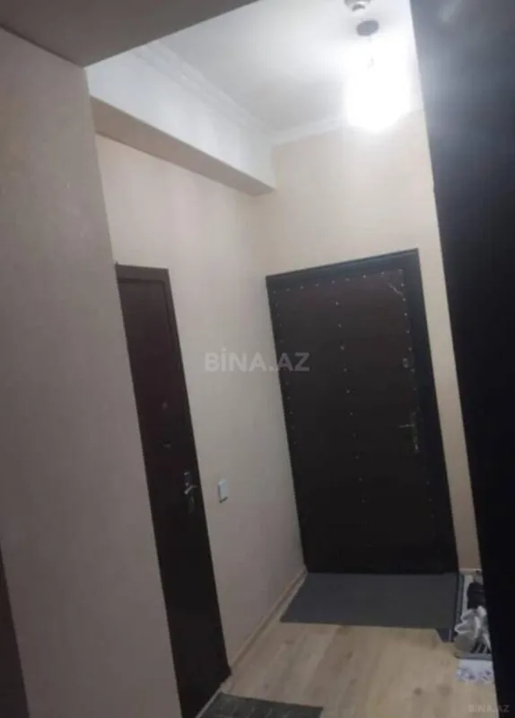 Satılır 2 otaqlı mənzil 70 m²