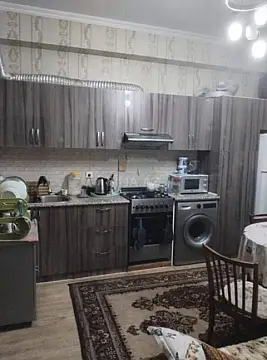 Satılır 2 otaqlı mənzil 70 m²