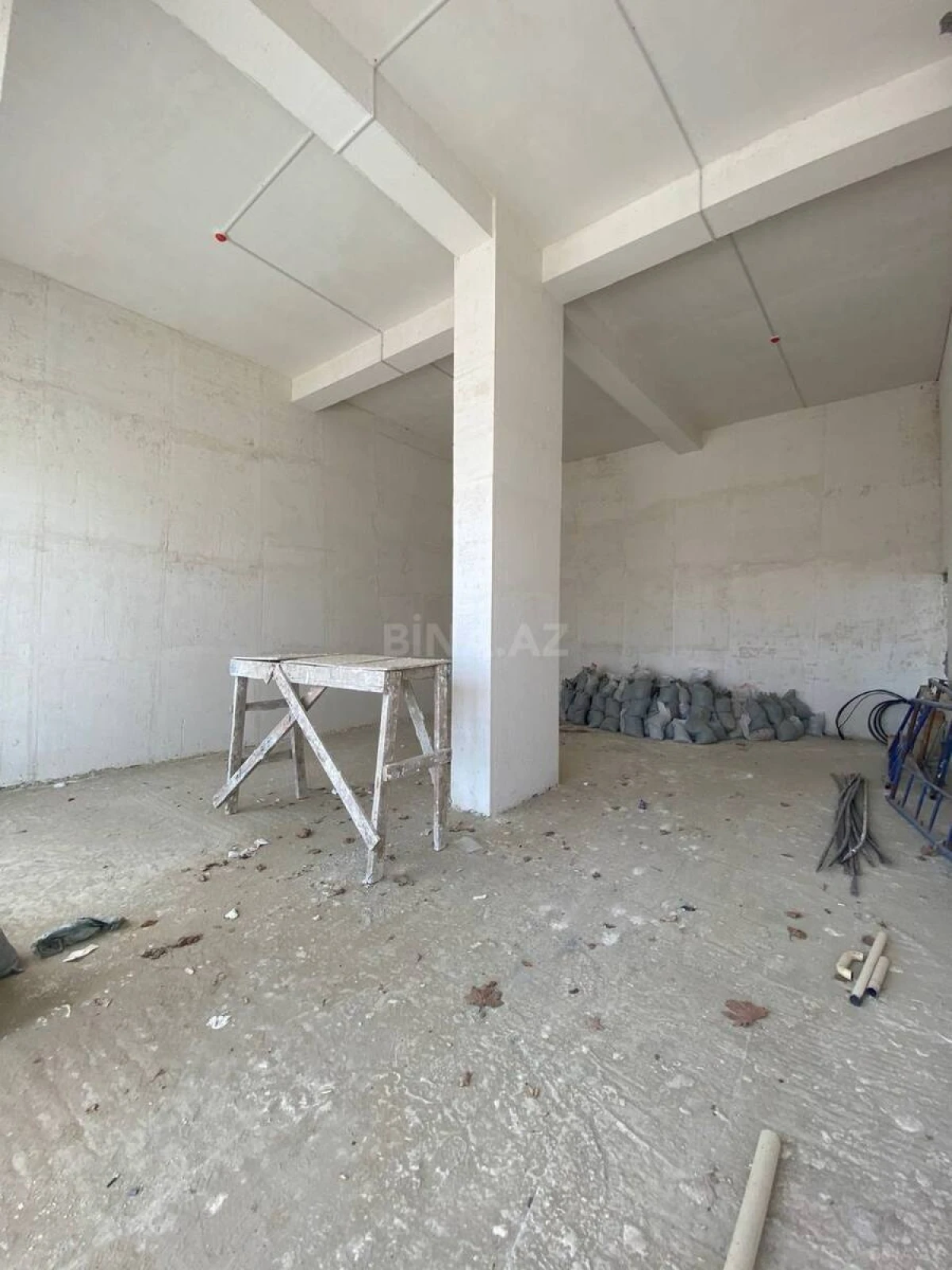 Satılır obyekt 168 m²