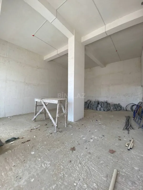 Satılır obyekt 168 m²