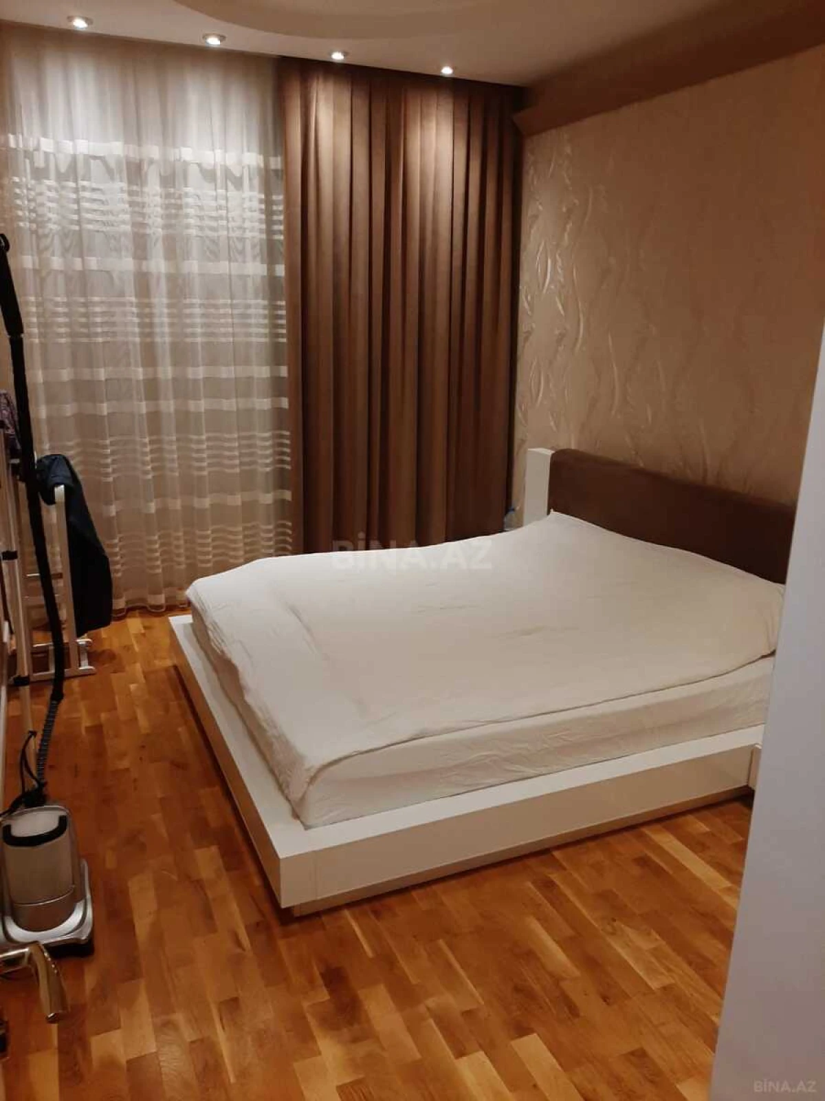 Kirayə verilir 2 otaqlı mənzil 55 m²