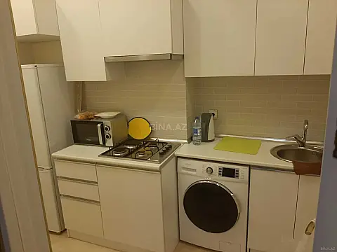 Kirayə verilir 2 otaqlı mənzil 55 m²