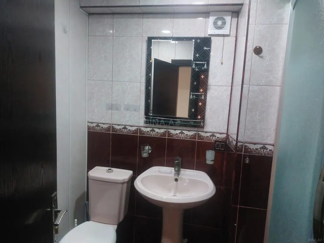 Satılır 4 otaqlı mənzil 120 m²