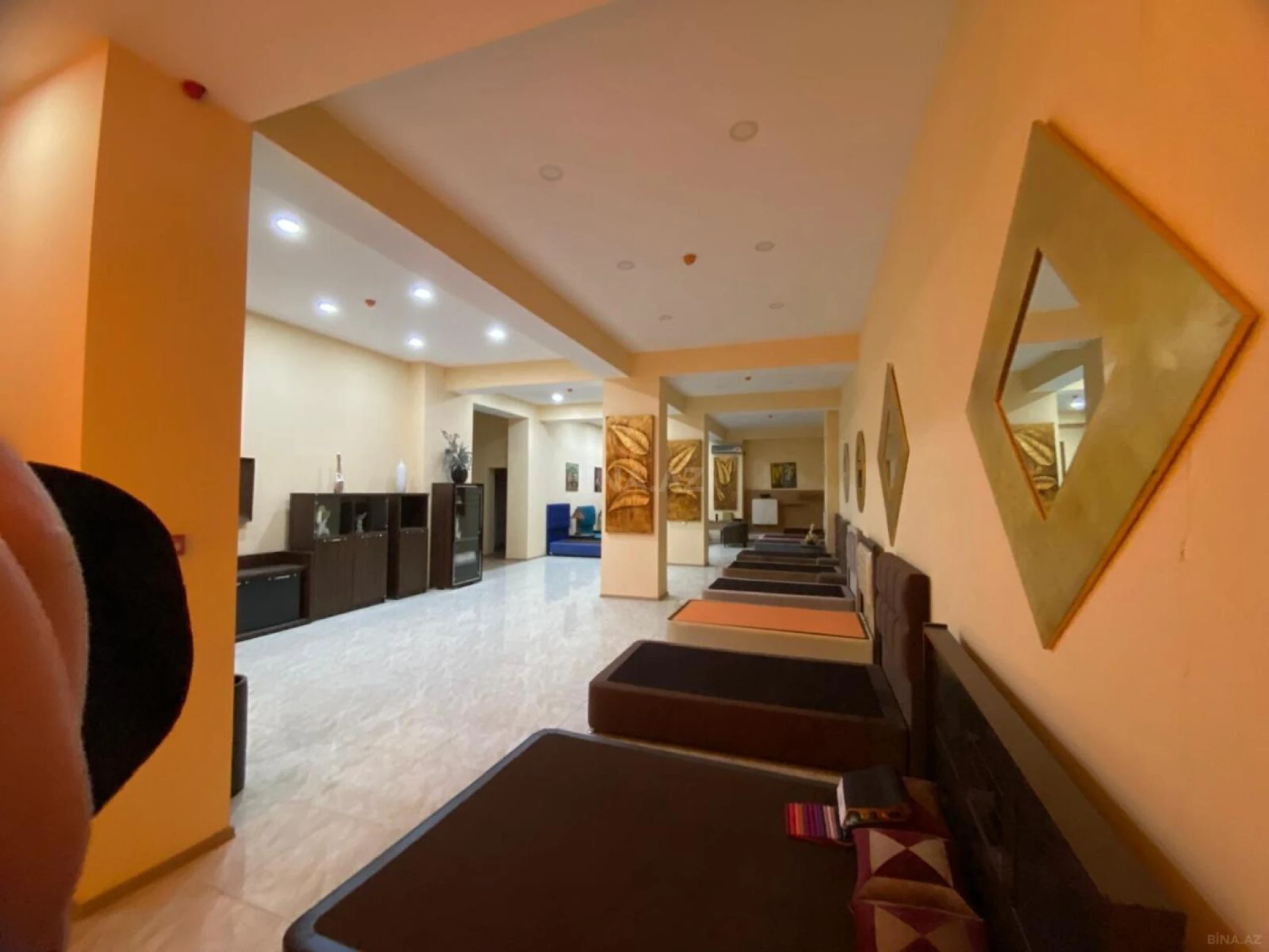 Satılır obyekt 174 m²