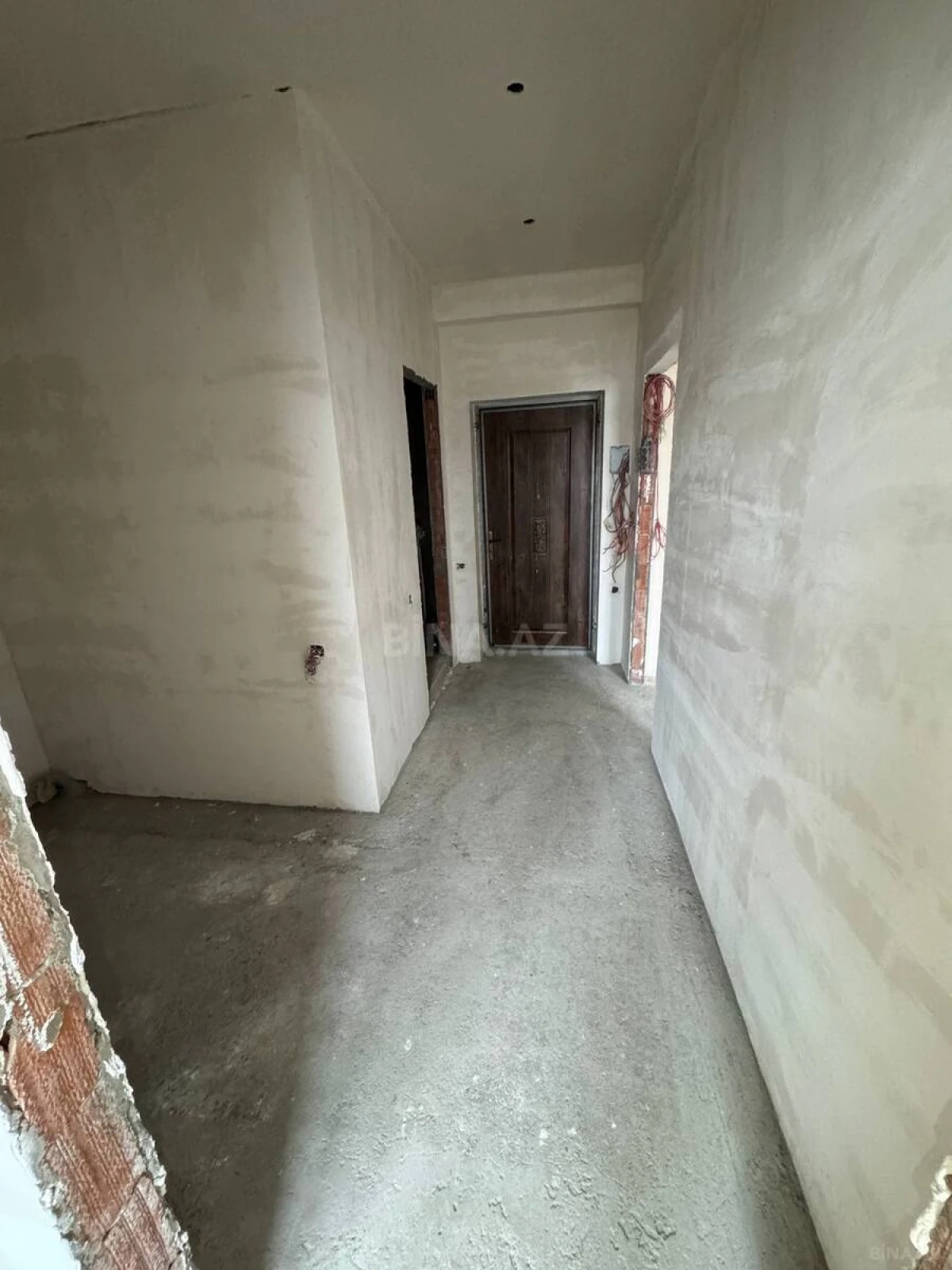 Satılır 2 otaqlı mənzil 44 m²