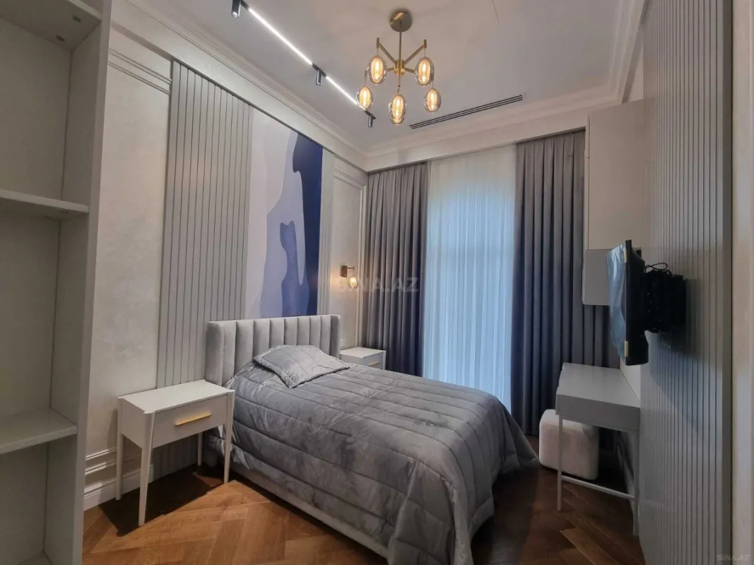 Kirayə verilir 3 otaqlı mənzil 135 m²
