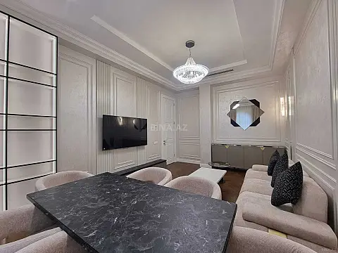 Kirayə verilir 3 otaqlı mənzil 135 m²