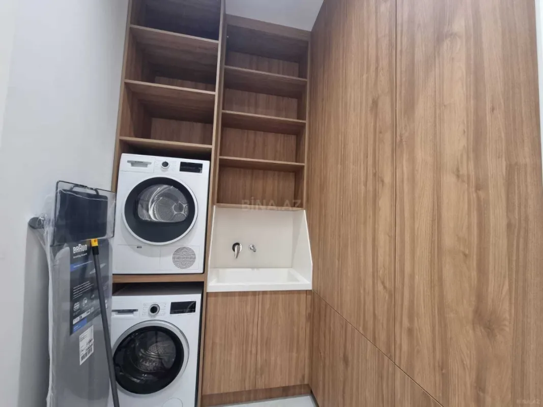Kirayə verilir 3 otaqlı mənzil 135 m²