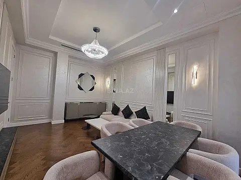 Kirayə verilir 3 otaqlı mənzil 135 m²