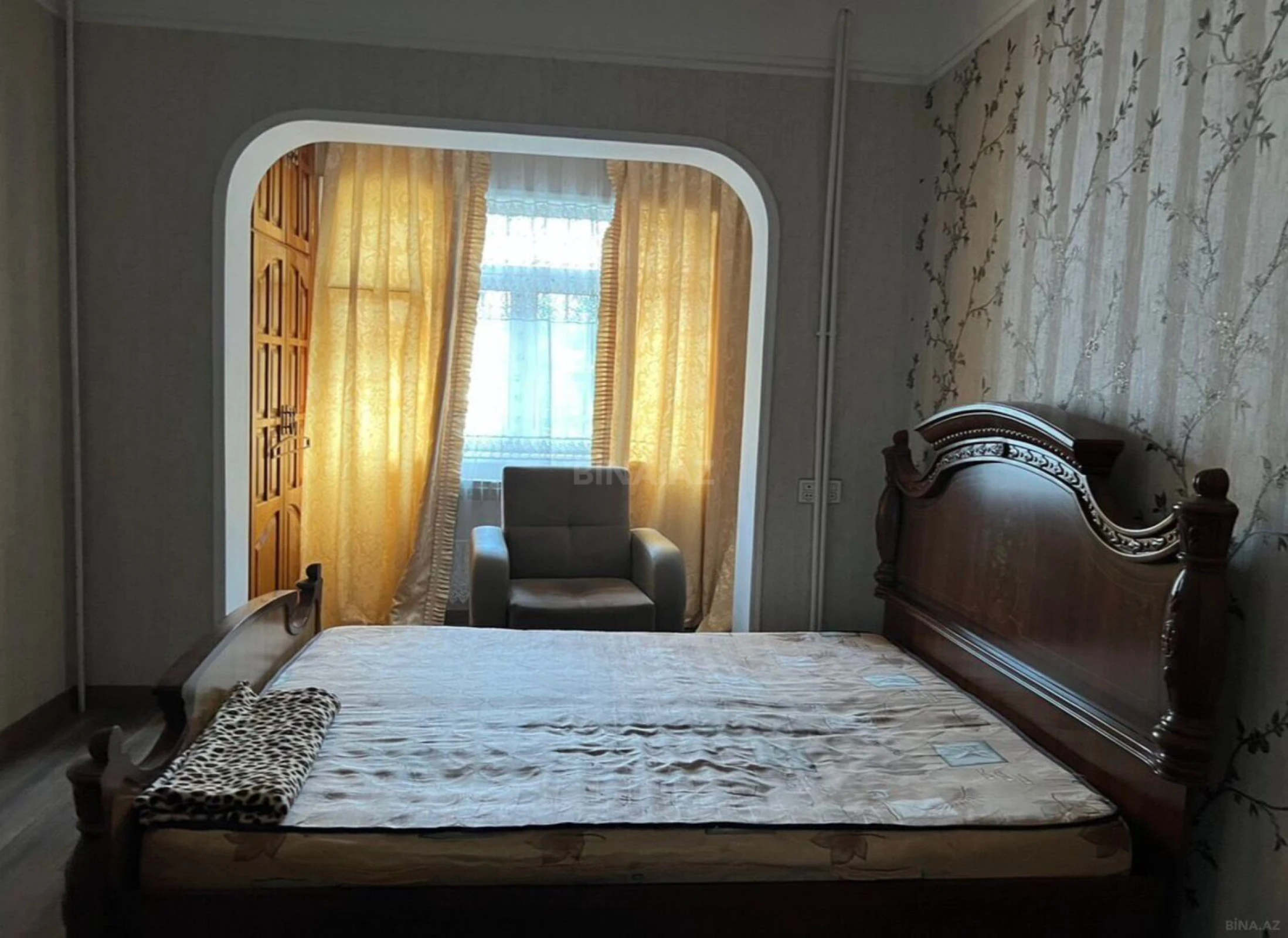 Kirayə verilir 2 otaqlı mənzil 70 m²